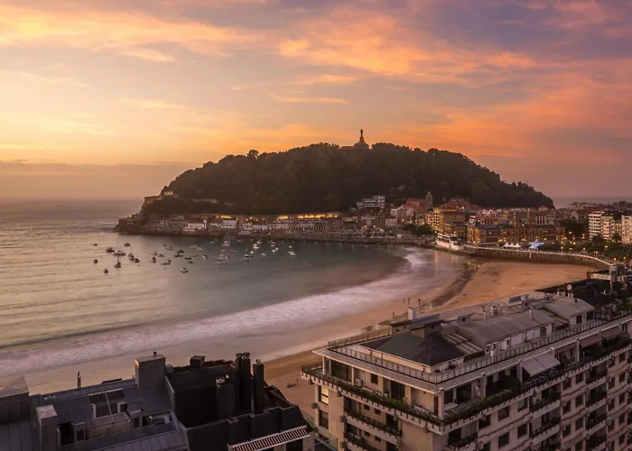 Innside San Sebastian Orly